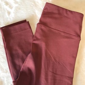 NWOT Koral leggings